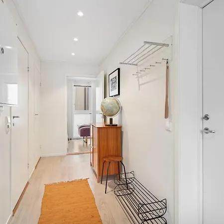 Daire In Tromso, Parking Included Tromsø