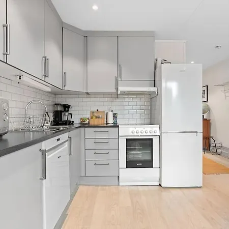 Apartment In Tromso, Parking Included